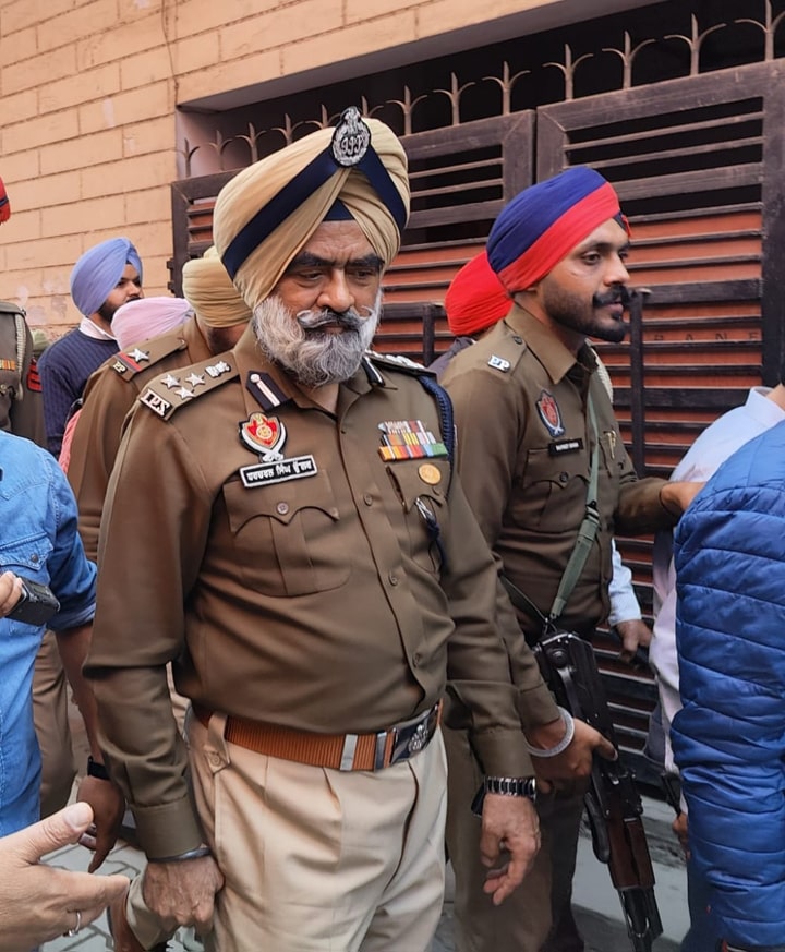 ਨਸ਼ਾ ਤਸਕਰਾਂ ਨੂੰ ਹੁਣ ਸਰਕਾਰੀ ਸਹੂਲਤਾਂ ਨਹੀਂ ਮਿਲਣਗੀਆਂ : ਡੀਆਈਜੀ ਭੁੱਲਰ