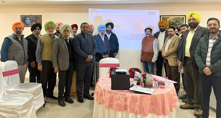 ਸਰਕਾਰੀ ਪੌਲੀਟੈਕਨਿਕ ਕਾਲਜ ਖੂਨੀਮਾਜਰਾ ਵਿਖੇ ਸ਼ੁਰੂ ਹੋਣ ਜਾ ਰਹੇ ਸੈਂਟਰਲ ਟੂਲ ਰੂਮ ਐਕਸਟੈਂਸ਼ਨ ਸੈਂਟਰ ਸਬੰਧੀ ਮੋਹਾਲੀ ਦੇ ਉਦਯੋਗਪਤੀਆਂ ਨਾਲ ਮੀਟਿੰਗ