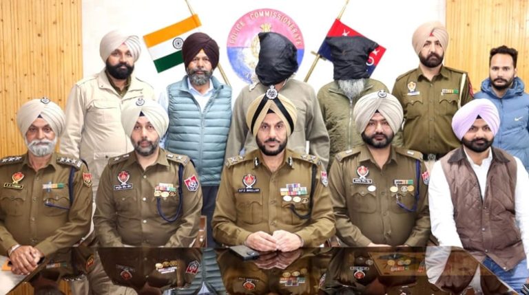 ਨਸ਼ਿਆਂ ਦੇ ਕਾਰੋਬਾਰ ’ਚ ਲੱਗੇ ਪਿਊ-ਪੁੱਤ ਦੀ ਜੋੜੀ ਨੂੰ ਪੰਜਾਬ ਪੁਲਿਸ ਨੇ ਕੀਤਾ ਗ੍ਰਿਫਤਾਰ