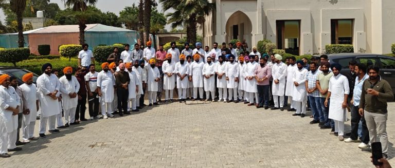 ਵਿਸਾਖੀ ਸਾਲਾਨਾ ਕਾਨਫਰੰਸ ਤੋਂ ਪਹਿਲਾਂ ਸਰਬਜੀਤ ਝਿੰਜਰ ਨੇ ਬਠਿੰਡਾ ਲੋਕ ਸਭਾ ਦੇ ਯੂਥ ਅਕਾਲੀ ਆਗੂਆਂ ਨਾਲ ਕੀਤੀ ਵਿਸ਼ੇਸ਼ ਮੀਟਿੰਗ