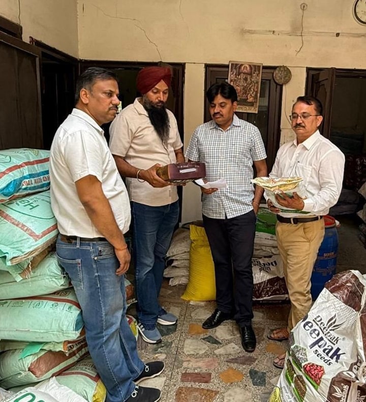 ਸਰਕਾਰ ਵੱਲੋਂ PAU ਦੀਆਂ ਸ਼ਿਫਾਰਸਾਂ ਤੇ ਹਾਈਬ੍ਰਿਡ ਝੋਨੇ ਦੀਆਂ ਸਾਰੀਆਂ ਕਿਸਮਾਂ ਦੀ ਵਿਕਰੀ ਤੇ ਹੈ ਪੂਰਨ ਪਾਬੰਦੀ