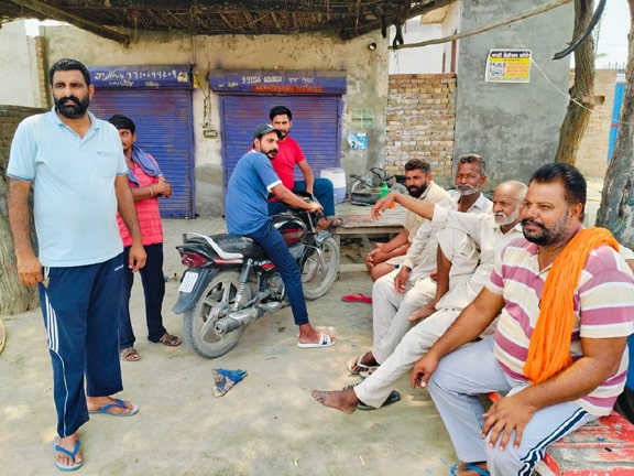 ਸਰੱਹਦੀ ਪਿੰਡਾਂ ਵਿਚ ਜੀਵਨ ਹੋਇਆ ਆਮ ਵਾਂਗ,ਲੋਕਾਂ ਨੇ ਢਾਲ ਬਣੀ ਫੌਜ ਦਾ ਕੀਤਾ ਧੰਨਵਾਦ