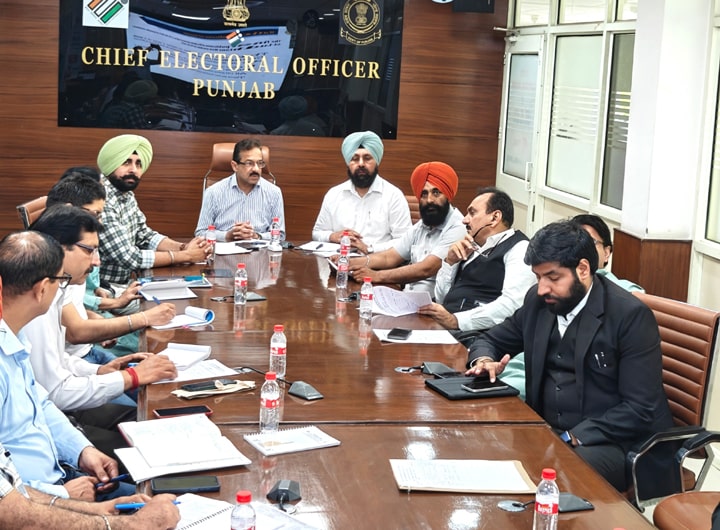 ਲੁਧਿਆਣਾ ਪੱਛਮੀ ਜ਼ਿਮਨੀ ਚੋਣ: ਵਧੀਕ ਮੁੱਖ ਚੋਣ ਅਧਿਕਾਰੀ ਵੱਲੋਂ ਸਿਆਸੀ ਪਾਰਟੀਆਂ ਨਾਲ ਮੀਟਿੰਗ