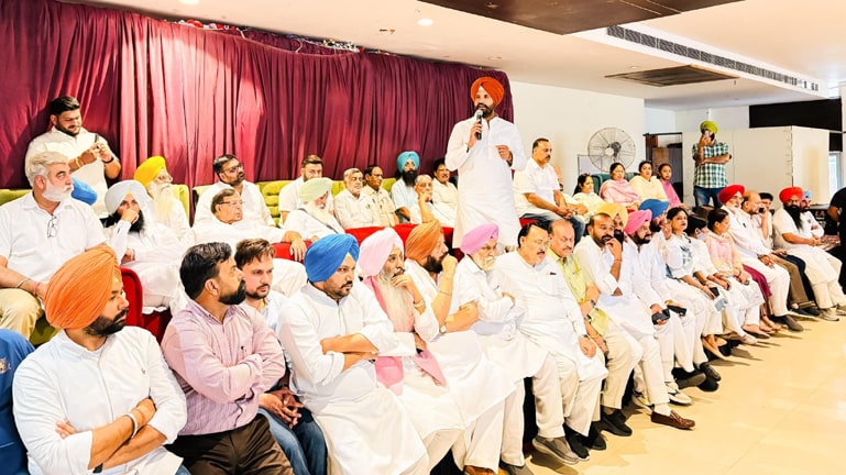 ਰਾਜਾ ਵੜਿੰਗ ਦਾ ਦਾਅਵਾ; ਛੋਟੇ-ਮੋਟੇ ਮਤਭੇਦਾਂ ਤੋਂ ਉੱਪਰ ਉੱਠ ਕੇ ਲੁਧਿਆਣਾ ਜਿੱਤਾਂਗੇ