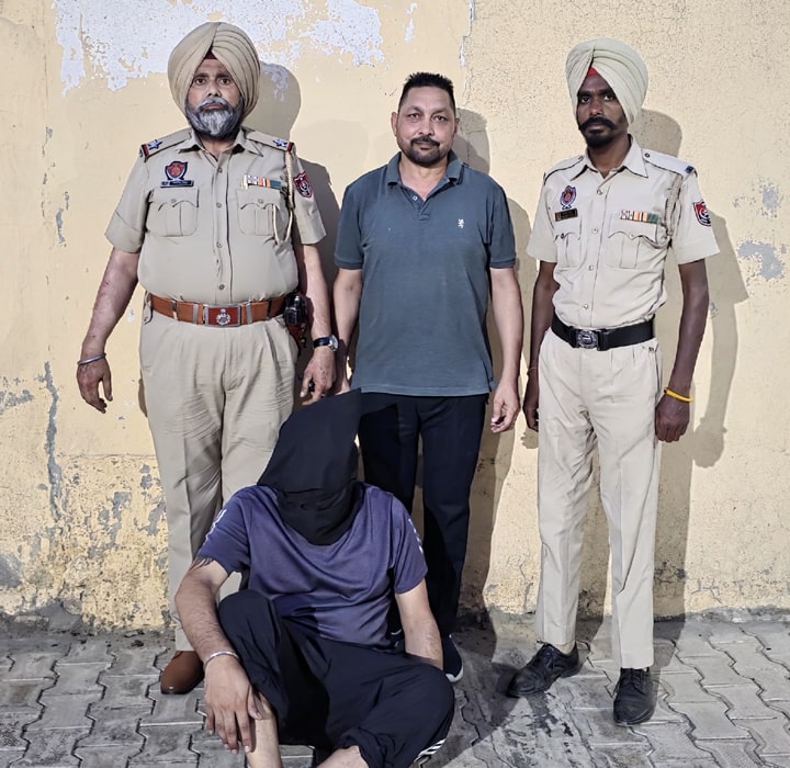 CIA Moga ਤੇ CI Ldh ਦੇ ਸਾਂਝੇ ਆਪਰੇਸ਼ਨ ਦੌਰਾਨ ਭਗੋੜਾ ਨਾਮੀ ਤਸਕਰ ਕਾਬੂ