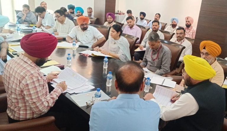 ਬਿਜਲੀ ਮੰਤਰੀ ਵੱਲੋਂ ਬਠਿੰਡਾ ਜੋਨ ਦੇ ਖਪਤਕਾਰਾਂ ਨੂੰ ਵੱਡਾ ਤੋਹਫ਼ਾ