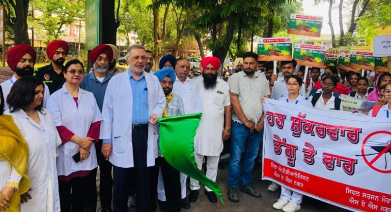 ਪੰਜਾਬ ਸਰਕਾਰ ਦਾ ਡੇਂਗੂ ਜਾਗਰੂਕਤਾ ਰਾਹੀਂ ਇਸ ਸੀਜ਼ਨ ’ਚ ਕੇਸ 80 ਫ਼ੀਸਦੀ ਘੱਟ ਕਰਨ ਦਾ ਟੀਚਾ-ਡਾ. ਬਲਬੀਰ ਸਿੰਘ