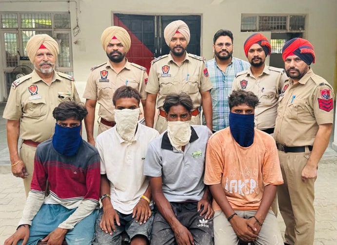 ਬਠਿੰਡਾ ਦੇ ਦਾਨ ਸਿੰਘ ਵਾਲਾ ਪਿੰਡ ’ਚ ਗੁੰਡਿਆਂ ਨੇ ਮੁੜ ਲਗਾਈ ਘਰ ਨੂੰ ਅੱ+ਗ, ਸਹਿਮ ਦਾ ਮਾਹੌਲ