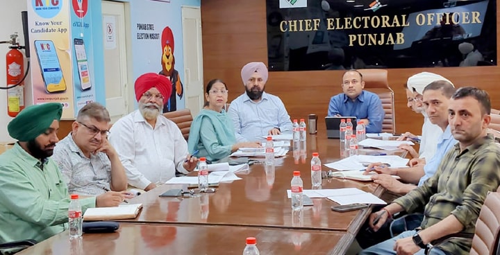 ਪੰਜਾਬ ਦੇ ਮੁੱਖ ਚੋਣ ਅਧਿਕਾਰੀ ਵੱਲੋਂ ਡਿਪਟੀ ਕਮਿਸ਼ਨਰ ਅਤੇ ਪੁਲਿਸ ਕਮਿਸ਼ਨਰ ਨੂੰ ਵੋਟਿੰਗ ਤੋਂ ਪਹਿਲਾਂ ਦੇ 72,48 ਅਤੇ 24 ਘੰਟਿਆਂ ਦੌਰਾਨ ਵਾਧੂ ਚੌਕਸੀ ਯਕੀਨੀ ਬਣਾਉਣ ਨਿਰਦੇਸ਼