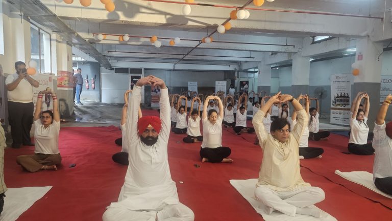 ਸਵੈ-ਅਨੁਸ਼ਾਸਨ ਅਤੇ ਮਨ ਦੀ ਸ਼ਾਂਤੀ ਪੈਦਾ ਕਰਨ ਚ ਯੋਗਾ ਦਾ ਅਹਿਮ ਯੋਗਦਾਨ: ਮੰਤਰੀ ਲਾਲਜੀਤ ਸਿੰਘ ਭੁੱਲਰ