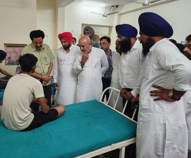 ’ਯੁੱਧ ਨਸ਼ਿਆਂ ਵਿਰੁੱਧ’; ਨਸ਼ਾ ਛੁਡਾਊ ਤੇ ਮੁੜ ਵਸੇਬਾ ਕੇਂਦਰਾਂ ’ਚੋ ਠੀਕ ਹੋ ਕੇ ਗਏ ਵਿਅਕਤੀਆਂ ਵੱਲ ਦਿੱਤਾ ਜਾਵੇਗਾ ਵਿਸ਼ੇਸ਼ ਧਿਆਨ : ਬਲਤੇਜ ਪੰਨੂ