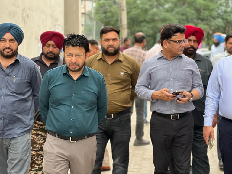 ਭਗਵੰਤ ਮਾਨ ਸਰਕਾਰ ਨੇ ਸ਼ਹਿਰੀ ਖੇਤਰਾਂ ਵਿੱਚ ਮਕੈਨੀਕਲ ਸਵੀਪਿੰਗ ਦੀ ਰਾਜ ਵਿਆਪੀ ਸ਼ੁਰੂਆਤ ਦੀ ਯੋਜਨਾ ਉਲੀਕੀ