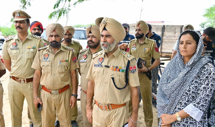 Fazilka police ਨੇ ਇੱਕ ਹੋਰ ਨਸ਼ਾ ਤਸਕਰ ਦੇ ਘਰ ਨੂੰ ਕੀਤਾ ਢਹਿ ਢੇਰੀ