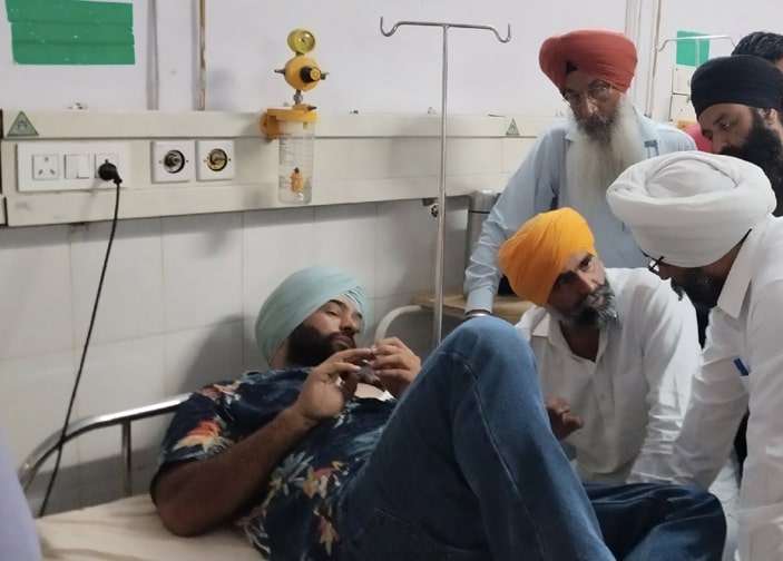 ਲੱਖਾ ਸਿਧਾਣਾ ਨੇ ਬਰਨਾਲਾ ਪੁਲਿਸ ‘ਤੇ ਲਗਾਇਆ ਤਸਦੱਦ ਦਾ ਦੋਸ਼, ਹੋਇਆ ਹਸਪਤਾਲ ‘ਚ ਦਾਖਲ