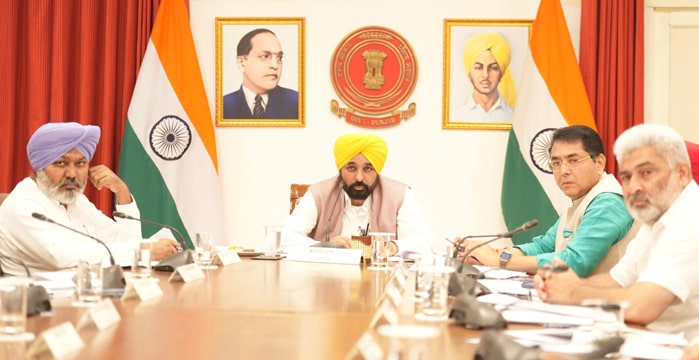 ਮੁੱਖ ਮੰਤਰੀ ਦੀ ਅਗਵਾਈ ਹੇਠ ਕੈਬਨਿਟ ਵੱਲੋਂ ਮਿਸਾਲੀ ਕਿਰਤ ਸੁਧਾਰ ਨੂੰ ਪ੍ਰਵਾਨਗੀ: 95 ਫੀਸਦੀ ਛੋਟੇ ਵਪਾਰੀਆਂ ਨੂੰ ਸ਼ਰਤਾਂ ਦੀ ਘੁੰਮਣਘੇਰੀ ਤੋਂ ਮਿਲੇਗੀ ਮੁਕਤੀ
