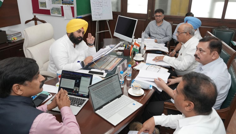 ਗੁਰਦਾਸਪੁਰ ਸਟੇਟ ਯੂਨੀਵਰਸਿਟੀ ਵੱਲੋਂ ਆਪਣੇ ਗ੍ਰੈਜੂਏਟਾਂ ਨੂੰ ਭਵਿੱਖ ਲਈ ਤਿਆਰ ਕਰਨ ਵਾਸਤੇ ਆਧੁਨਿਕ ਕੋਰਸ ਸ਼ੁਰੂ ਕੀਤੇ ਜਾਣਗੇ: ਹਰਜੋਤ ਬੈਂਸ