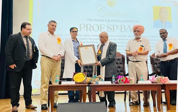 AIIMS Bathinda ਨੇ CME ਦੀ ਕੀਤੀ ਮੇਜ਼ਬਾਨੀ, ਮਨਾਇਆ ਪਲਾਸਟਿਕ ਸਰਜਰੀ ਦਿਵਸ