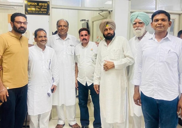 ਕਾਂਗਰਸ ਦੇ ਬਲਾਕ ਪੱਧਰੀ ਅਹੁੱਦੇਦਾਰਾਂ ਅਤੇ ਮੰਡਲ ਪ੍ਰਧਾਨਾਂ ਦੀ ਹੋਈ ਮੀਟਿੰਗ, ਜਿਲਾ ਅਬਜਰਵਰ ਹੋਏ ਸ਼ਾਮਿਲ