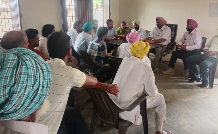 ਪਰਾਲੀ ਪ੍ਰਬੰਧਨ ਸਬੰਧੀ ਪਿੰਡ ਮੀਆਂ ਵਿਖੇ ਲਗਾਇਆ ਕਿਸਾਨ ਸਿਖਲਾਈ ਕੈਂਪ