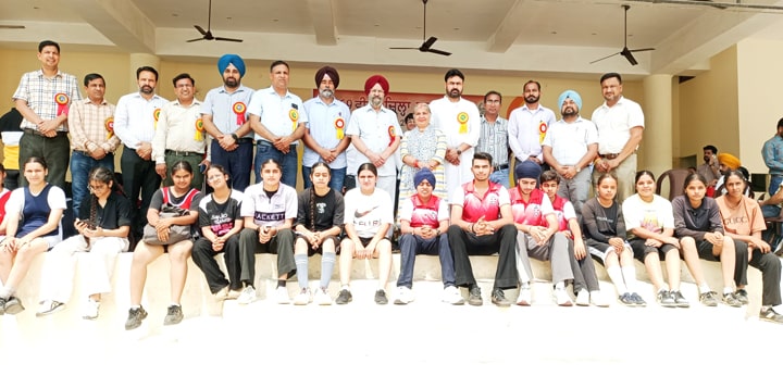 ਸਫਲਤਾ ਉਹਨਾਂ ਨੂੰ ਹੀ ਮਿਲਦੀ ਹੈ ਜੋ ਕਦੇ ਹਾਰ ਨਹੀਂ ਮੰਨਦੇ : ਜਗਰੂਪ ਸਿੰਘ ਗਿੱਲ