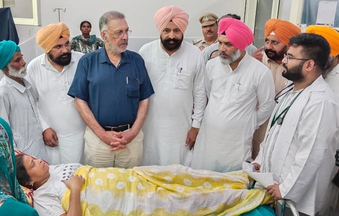 ਹੜ੍ਹ ਪ੍ਰਭਾਵਿਤ ਖੇਤਰਾਂ ਵਿੱਚ ਕਰੀਬ 450 ਰੈਪਿਡ ਰਿਸਪਾਂਸ ਅਤੇ 323 ਮੋਬਾਇਲ ਮੈਡੀਕਲ ਟੀਮਾਂ ਕੀਤੀਆਂ ਨਿਯੁਕਤ: ਡਾ. ਬਲਬੀਰ ਸਿੰਘ