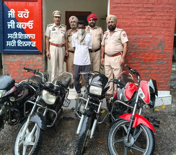 ਚੋਰੀ ਦੇ ਤਿੰਨ ਮੋਟਰਸਾਈਕਲਾਂ ਸਹਿਤ ਇੱਕ ਮੁਲਜਮ ਕਾਬੂ, ਜਾਂਚ ਜਾਰੀ