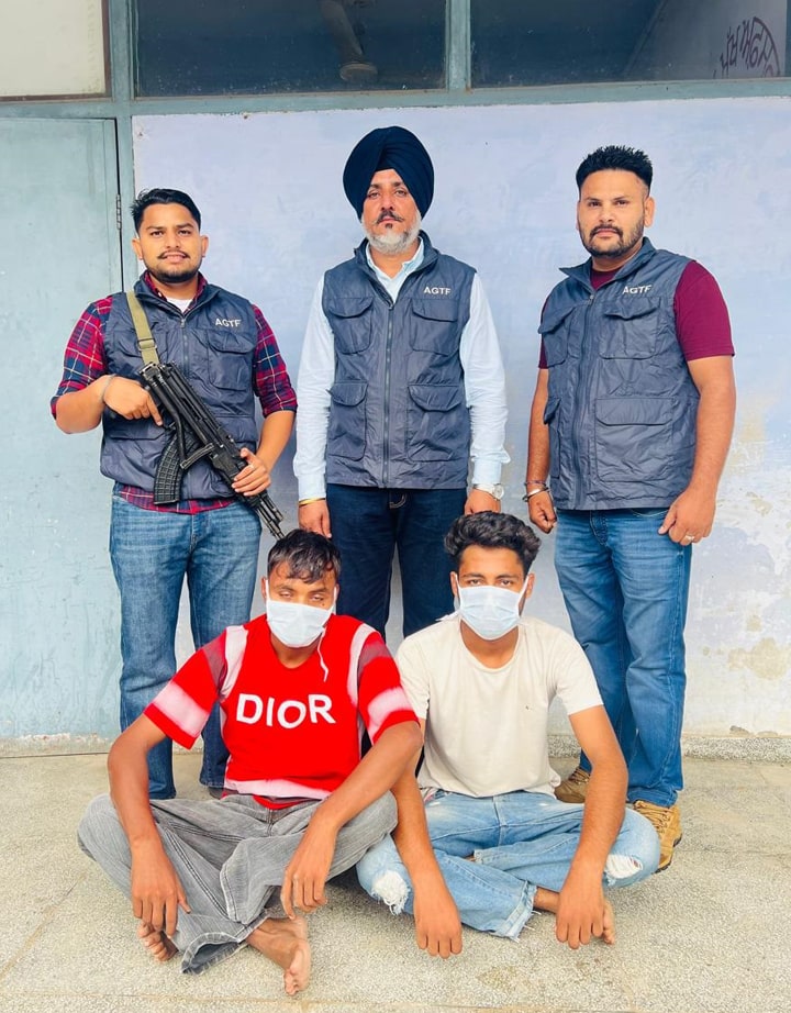 Salon firing case: ਪ੍ਰਭ ਦਾਸੂਵਾਲ-ਗੋਪੀ ਘਣਸ਼ਾਮਪੁਰ ਗੈਂਗ ਦੇ ਦੋ ਸਾਥੀ ਤਰਨਤਾਰਨ ਤੋਂ ਗ੍ਰਿਫ਼ਤਾਰ; ਤਿੰਨ ਪਿਸਤੌਲਾਂ ਬਰਾਮਦ