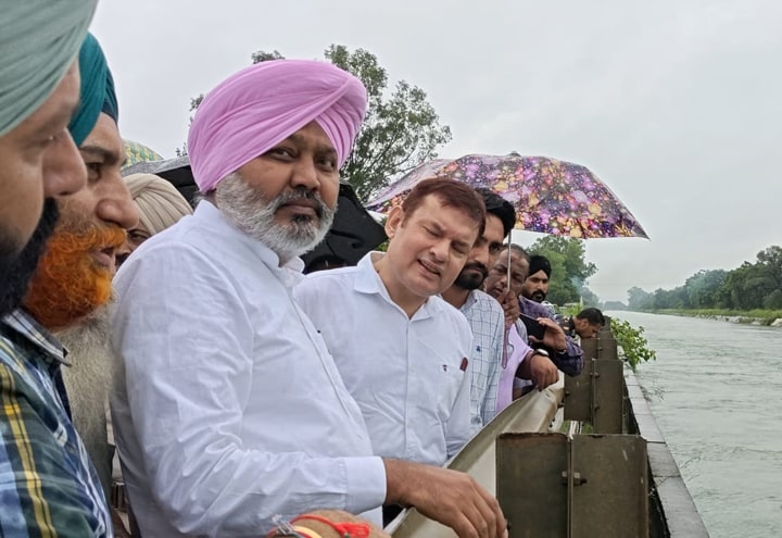 ਹਰਿਆਣਾ ਸਰਕਾਰ ਨੂੰ ਕਹਿ ਕੇ ਘੱਗਰ ਨੂੰ ਚੌੜਾ ਕਰਨ ਸਬੰਧੀ ਅਦਾਲਤੀ ਸਟੇਅ ਹਟਵਾਏ ਕੇਂਦਰ ਸਰਕਾਰ: ਹਰਪਾਲ ਸਿੰਘ ਚੀਮਾ