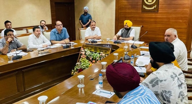 ਮੁਹਾਲੀ ਵਿਖੇ ਬਣੇਗਾ ਜਲ ਭਵਨ, ਇੱਕ ਛੱਤ ਹੇਠ ਮਿਲਣਗੀਆਂ ਸਾਰੀਆਂ ਸੇਵਾਵਾਂ: ਮੁੰਡੀਆ