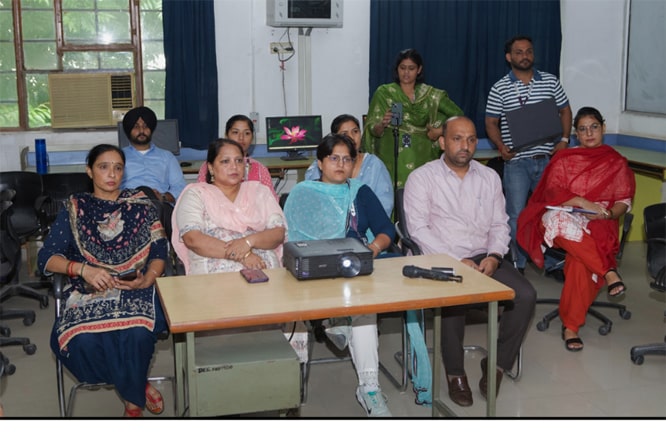 Guru Kashi University ਵੱਲੋਂ “ਅਕਾਦਮਿਕ ਖੋਜ ਦੇ ਖੇਤਰ ਵਿੱਚ AI ਦਾ ਯੋਗਦਾਨ” ਵਿਸ਼ੇ ‘ਤੇ ਪ੍ਰੋਗਰਾਮ ਆਯੋਜਿਤ