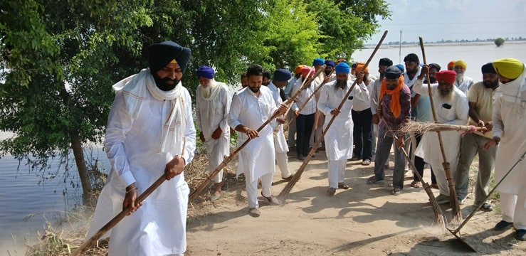 ਪੰਜਾਬ ਸਰਕਾਰ ਦੇ ਯਤਨਾਂ ਨਾਲ ਹੜ੍ਹ ਪ੍ਰਭਾਵਿਤ ਖੇਤਰਾਂ ਵਿੱਚ ਲੀਹ ‘ਤੇ ਪੈਣ ਲੱਗੀ ਜ਼ਿੰਦਗੀ