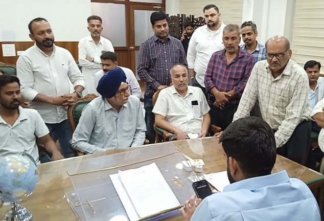 Big News; Bathinda ਦੀ ਭਾਗੂ ਰੋਡ ਨੂੰ ਚੋੜਾਂ ਕਰਨ ਲਈ ਨਿਗਮ ਤੇ ਦੁਕਾਨਦਾਰਾਂ ‘ਚ ਚੱਲ ਰਿਹਾ ਰੇੜਕਾ ਹੋਇਆ ਖ਼ਤਮ,ਹੁਣ ਬਣੇਗੀ 50 ਫੁੱਟ ਚੌੜੀ ਸੜਕ