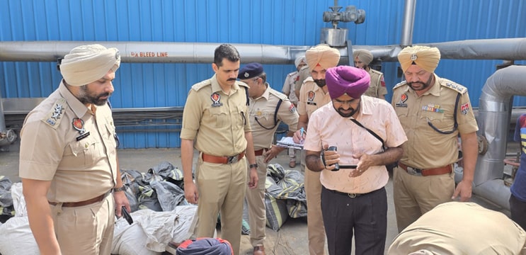 Moga Police ਨੇ ਸੈਕੜੇ ਕਿੱਲੋਂ ਨਸ਼ੀਲੇ ਪਦਾਰਥਾਂ ਨੂੰ ਕੀਤਾ ਨਸ਼ਟ