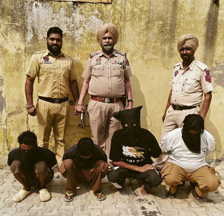 CIA ਸਟਾਫ ਮੋਗਾ ਵੱਲੋ 286 ਗ੍ਰਾਮ ਹੈਰੋਇਨ ਸਮੇਤ ਚਾਰ ਵਿਅਕਤੀ ਕਾਬੂ