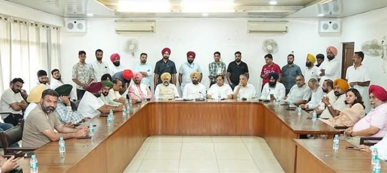 ਕਾਂਗਰਸ ਨੇ ਵਿਸ਼ੇਸ਼ ਗਿਰਦਾਵਰੀ ਹੋਣ ਤੱਕ ਅੰਤਰਿਮ ਰਾਹਤ ਲਈ ਤੁਰੰਤ ਹੁਕਮ ਜਾਰੀ ਕਰਨ ਦੀ ਮੰਗ ਕੀਤੀ