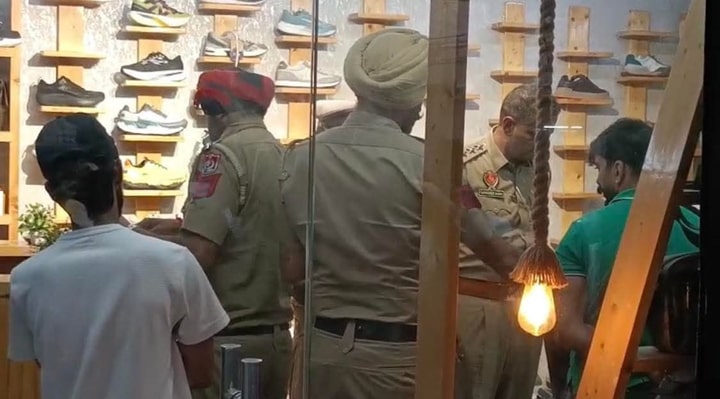 Bathinda ‘ਚ ਨਕਲੀ ਬ੍ਰਾਂਡਡ ਬੂਟਾਂ ਦਾ ਗੋਰਖਧੰਦਾ ਬੇਨਕਾਬ, ਹੋਇਆ ਪਰਚਾ ਦਰਜ਼