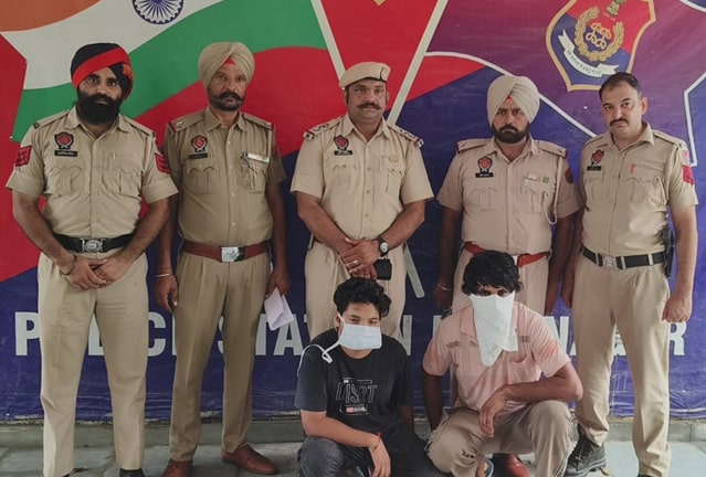 Punjab Police ਦੇ ਜਵਾਨ ਸਹਿਤ ਦੋ ਜਣੇ ਭਾਰੀ ਮਾਤਰਾ ‘ਚ ਚਿੱਟੇ ਤੇ ਡਰੱਗ ਮਨੀ ਸਮੇਤ ਕਾਬੂ
