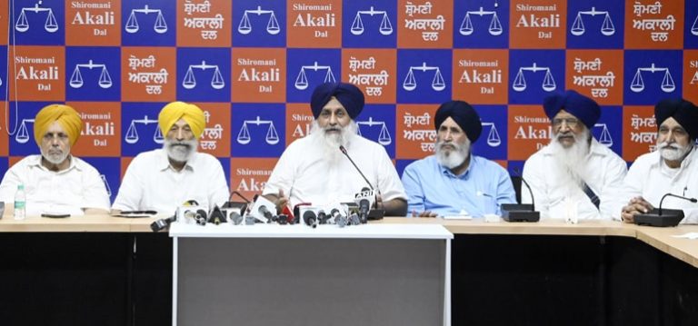 ਸੁਖਬੀਰ ਸਿੰਘ ਬਾਦਲ ਵੱਲੋਂ ਹੜ੍ਹ ਮਾਰੇ ਲੋਕਾਂ ਦੀ ਮਦਦ ਵਾਸਤੇ ਪਾਰਟੀ ਪ੍ਰੋਗਰਾਮ ਦਾ ਐਲਾਨ