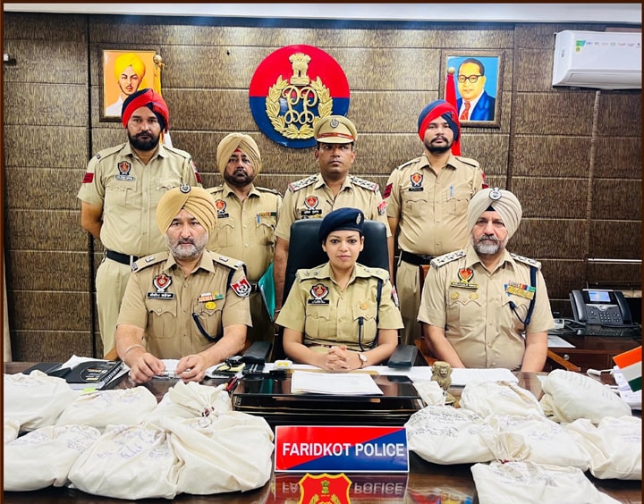 Faridkot Police ਵੱਲੋਂ 12 ਕਿਲੋਗ੍ਰਾਮ ਹੈਰੋਇਨ ਸਮੇਤ ਦੋ ਨਸ਼ਾ ਤਸਕਰ ਕਾਬੂ