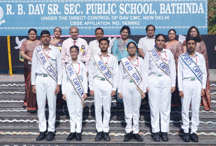 RB DAV School Bathinda ਵੱਲੋਂ ਵਿਦਿਆਰਥੀ ਕੈਬਨਿਟ 2025-26 ਲਈ ਨਿਵੇਸ਼ ਸਮਾਰੋਹ ਆਯੋਜਿਤ