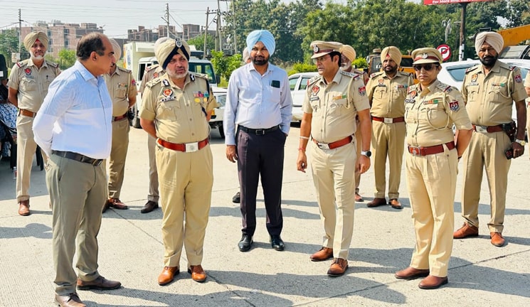 ਐਸ.ਐਸ.ਐਫ. ਨੇ “ਹੌਲੀ ਚੱਲੋ” ਮੁਹਿੰਮ ਨਾਲ ਪੇਂਡੂ ਸੜਕ ਸੁਰੱਖਿਆ ਵਿੱਚ ਲਿਆਂਦੀ ਤੇਜ਼ੀ