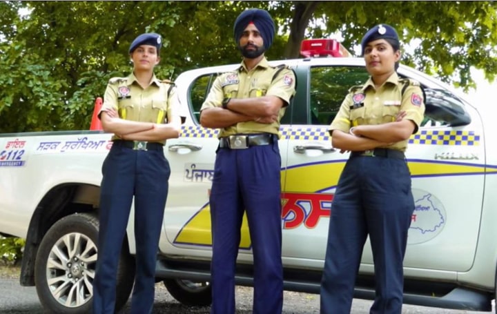 ਮਾਨ ਸਰਕਾਰ ਦੀ ਪਹਿਲ ਨਾਲ ਪਿੰਡਾਂ ਦੀਆਂ ਸੜਕਾਂ ’ਤੇ ਵਧੀ ਸੁਰੱਖਿਆ, SSF ਦਾ ‘ਹੌਲੀ ਚਲੋ’ ਅਭਿਆਨ ਬਣਿਆ ਜਨ ਆੰਦੋਲਨ
