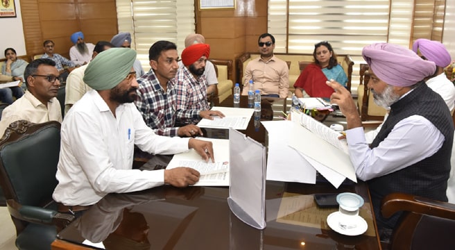 ਵਿੱਤ ਮੰਤਰੀ ਹਰਪਾਲ ਸਿੰਘ ਚੀਮਾ ਵੱਲੋਂ 15 ਮੁਲਾਜ਼ਮ ਜਥੇਬੰਦੀਆਂ ਨਾਲ ਮੁਲਾਕਾਤ