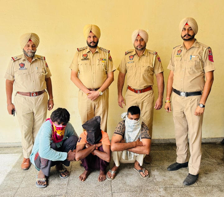 Moga Police ਵੱਲੋਂ ‘ਲੁੱਟਾ ਖੋਹਾ ਅਤੇ ਚੋਰੀ ਕਰਨ ਵਾਲੇ 03 ਮੈਬਰ ਕਾਬੂ,