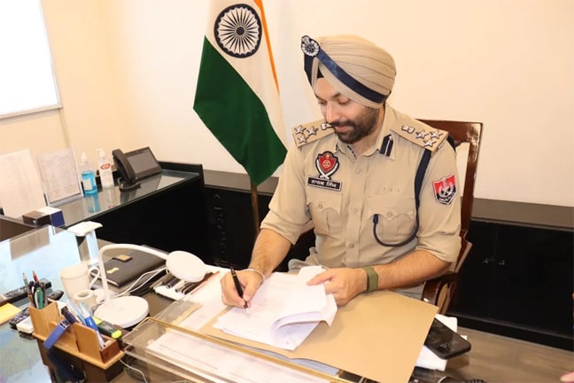 328 ਪਾਵਨ ਸਰੂਪਾਂ ਦੇ ਮਾਮਲੇ ‘ਚ ਹੁਣ ਨਵੀਂ ਬਣੀ SIT; DIG Nanak Singh ਕਰਨਗੇ ਅਗਵਾਈ