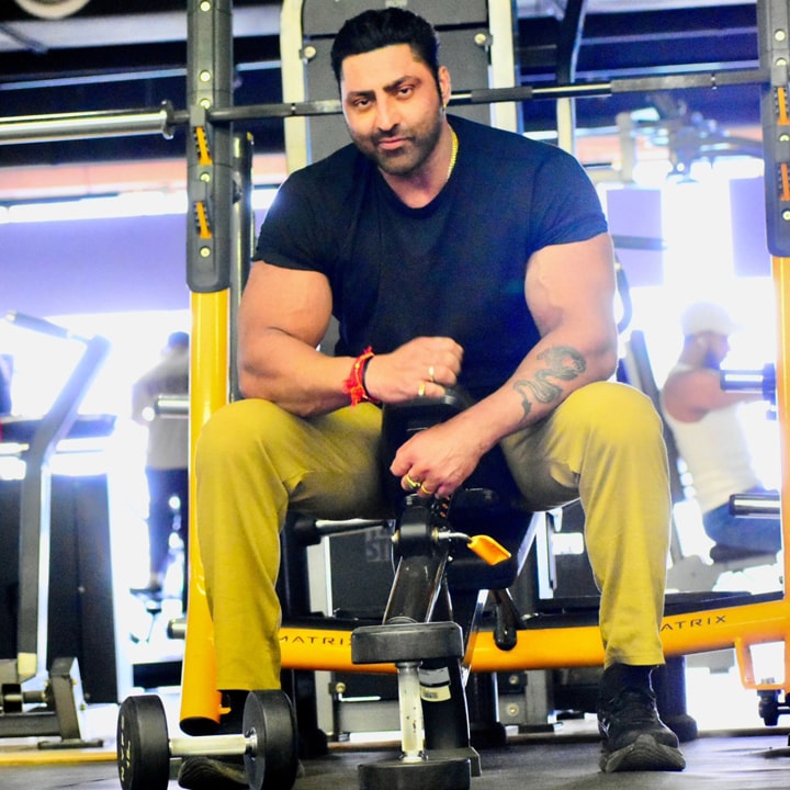 ਪ੍ਰਸਿੱਧ ਬਾਡੀ ਬਿਲਡਰ ਦੀ ਮੌ+ਤ ਦੇ ਮਾਮਲੇ ‘ਚ ਪੁਲਿਸ ਵੱਲੋਂ Fortis Hospital ਦੇ 4 ਡਾਕਟਰਾਂ ਵਿਰੁਧ ਪਰਚਾ ਦਰਜ਼, ਜਾਣੋਂ ਮਾਮਲਾ