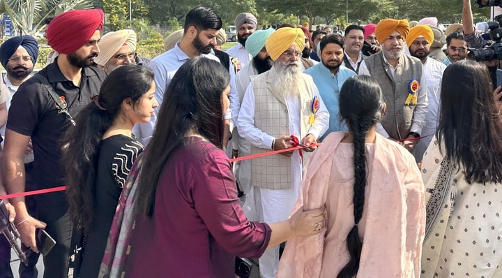 ਪਸ਼ੂ ਪਾਲਣ ਇੱਕ ਐਸਾ ਕਿੱਤਾ ਹੈ ਜੋ ਰੋਜ਼ਾਨਾ ਕਰਦਾ ਹੈ ਆਮਦਨ ਪੈਦਾ : ਗੁਰਮੀਤ ਸਿੰਘ ਖੁੱਡੀਆਂ