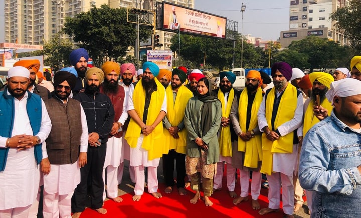 ਤਲਵੰਡੀ ਸਾਬੋ ਤੋਂ ਮੋਹਾਲੀ ਪੁੱਜੇ ਨਗਰ ਕੀਰਤਨ ਨੂੰ ਪੂਰਣ ਸ਼ਰਧਾ ਤੇ ਸਤਿਕਾਰ ਸਹਿਤ ਅਨੰਦਪੁਰ ਸਾਹਿਬ ਲਈ ਰਵਾਨਾ ਕੀਤਾ ਗਿਆ