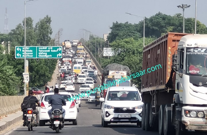 Bathinda-Dabwali Road ਬਾਦਲ ਰੋਡ ਤੱਕ ਬਣੀ ਜਾਮ ਦਾ ਘਰ; ਹਰ ਰੋਜ਼ ਹੋ ਰਹੇ ਹਨ ਭਿਆਨਕ ਹਾਦਸੇ