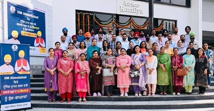 ਪੰਜਾਬ ਦੇ 50 ਹੈੱਡਮਾਸਟਰਾਂ ਦਾ ਚੌਥਾ ਬੈਚ ਆਈ.ਆਈ.ਐਮ.ਅਹਿਮਦਾਬਾਦ ਵਿਖੇ ਸਿਖਲਾਈ ਲਈ ਰਵਾਨਾ